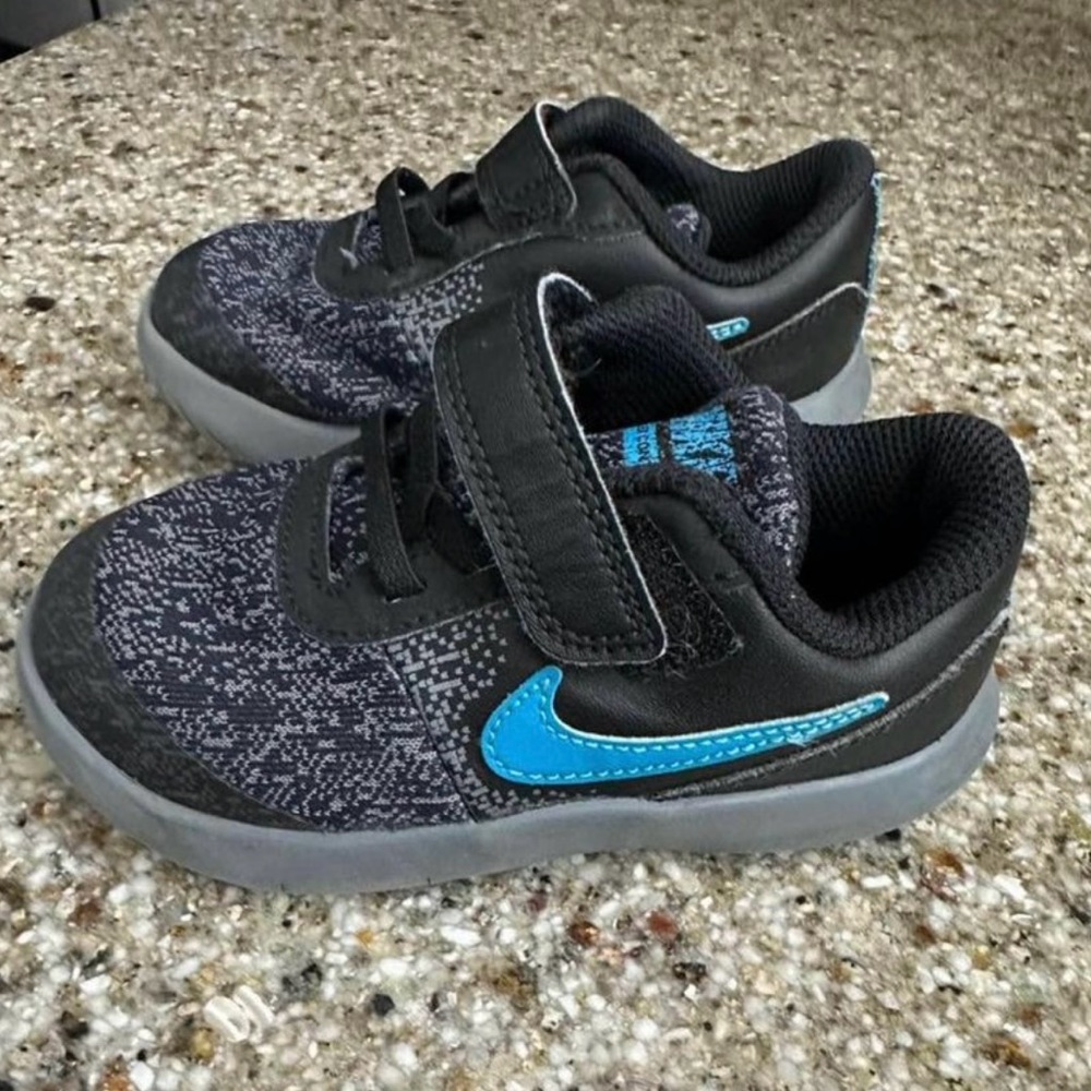 Nike Kids Sneakers Black and Blue